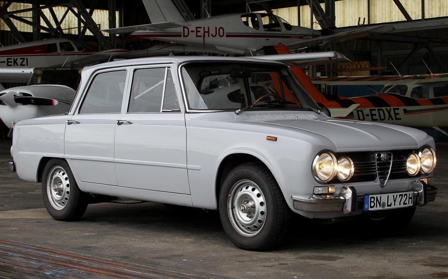 Alfa Romeo Giulia Super (115) '1972 - 74
